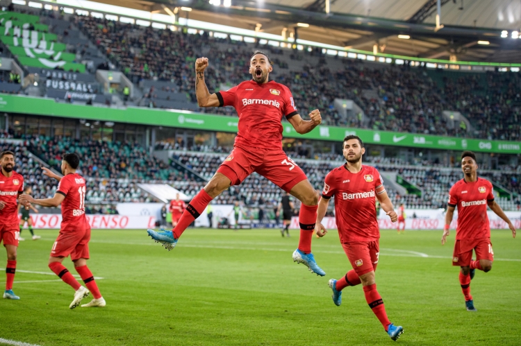 Байер – Бавария: матч за первое место в Бундеслиге